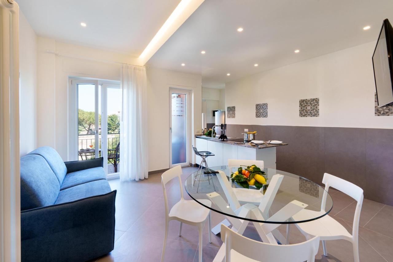 Marina Piccola Apartment Sorrento Exterior photo